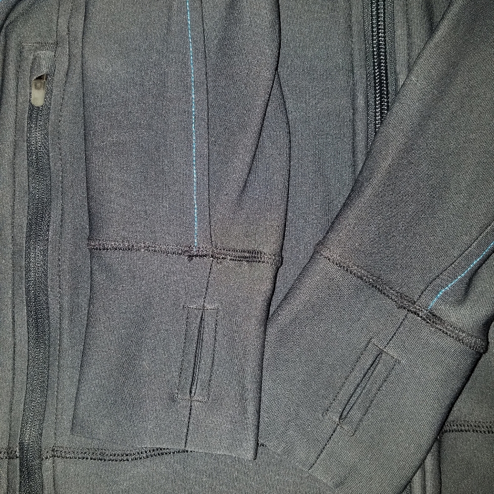 Nike Zip-up Hooded Sweatshirt - Picture 4 of 9